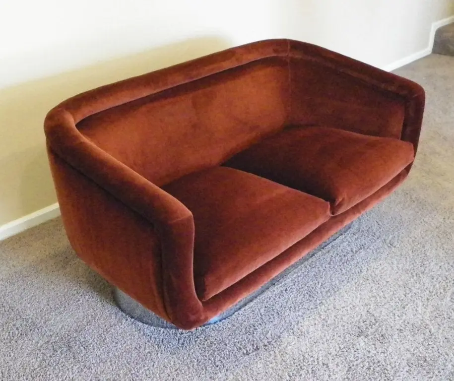 rosen couch